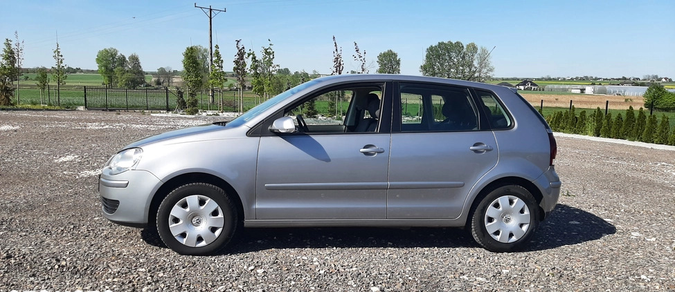 Volkswagen Polo cena 14500 przebieg: 189000, rok produkcji 2009 z Słomniki małe 781